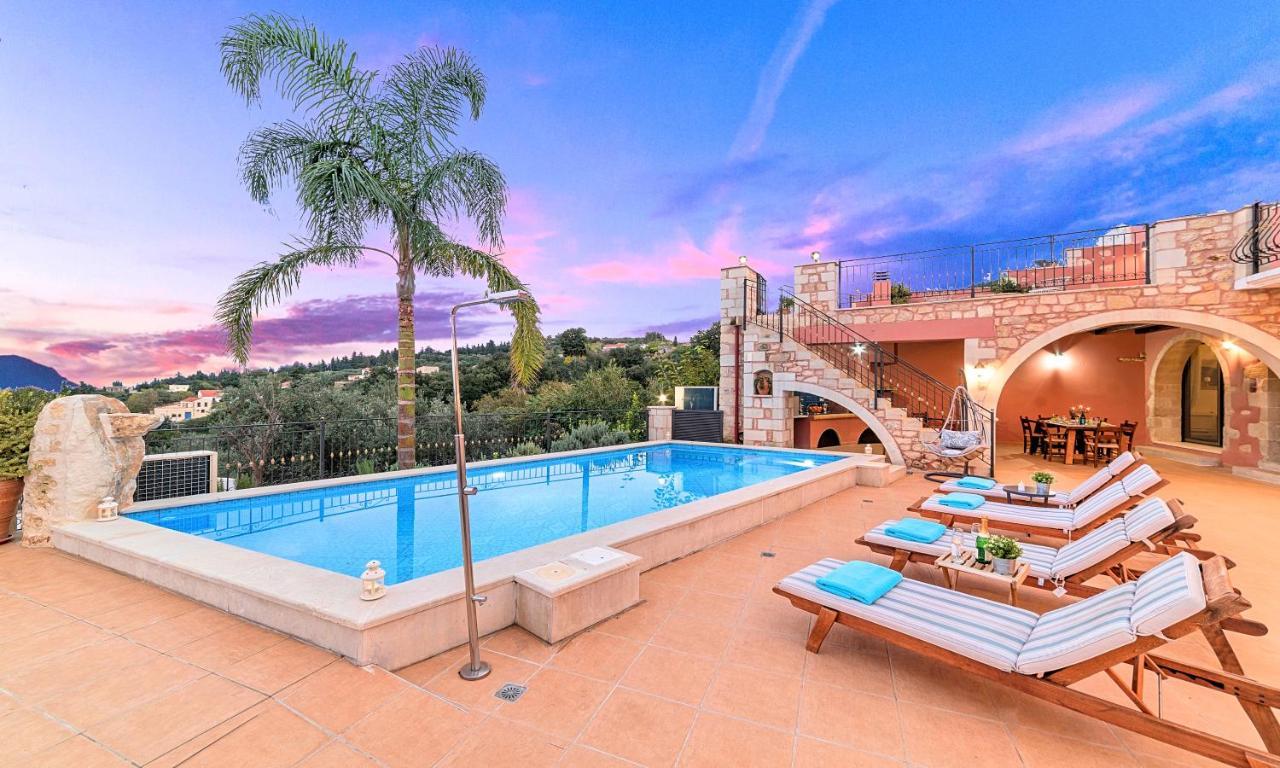 Steve Kois Villa Heated Pool Chania  Buitenkant foto